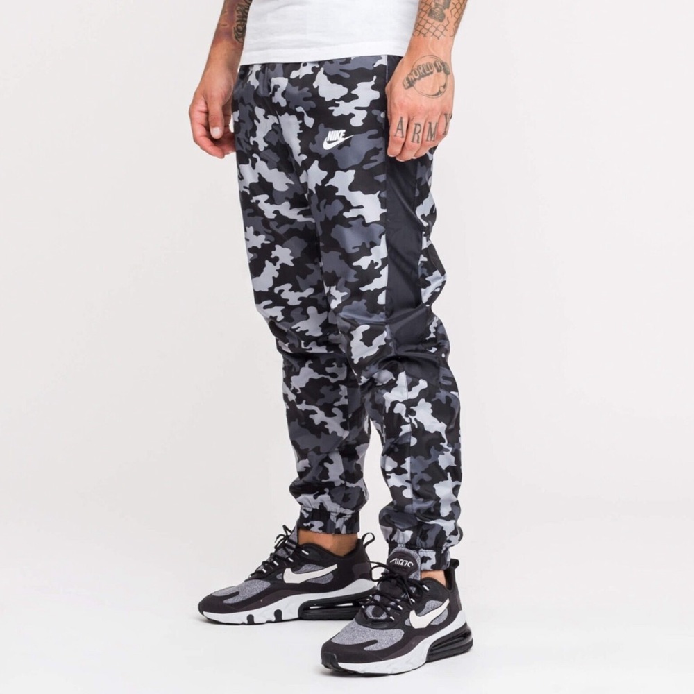 Nike Rare Camouflage Swishy Windbreaker Woven Athletic Joggers Track Pants Gray